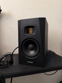 ADAM Audio T5V Studio Monitors (Pair)
