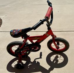 Disney Cars Lightning McQueen Kids Bike with Training Wheel