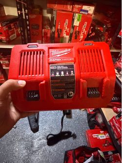 Milwaukee dual charger