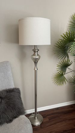 Floor Lamp And 2 Tablelamp Set