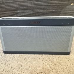 Bose Soundlink III