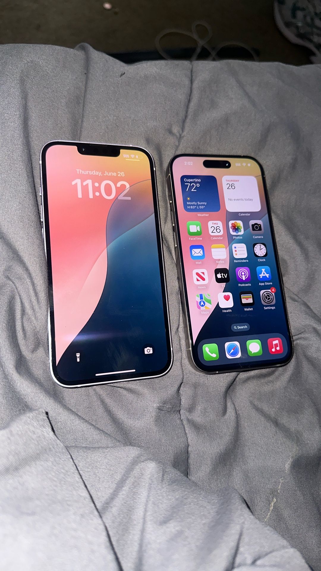 iPhone 15 Pro 128gb & iPhone 14 128gb Locked To Mobile