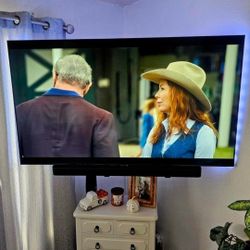 Samsung 65" UHD 4K Smart TV 