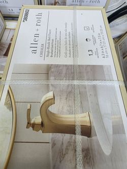 Gold sink faucet