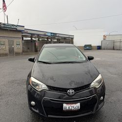 2015 Toyota Corolla S Plus 