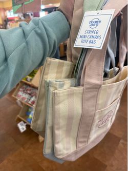 trader joe totes 2026