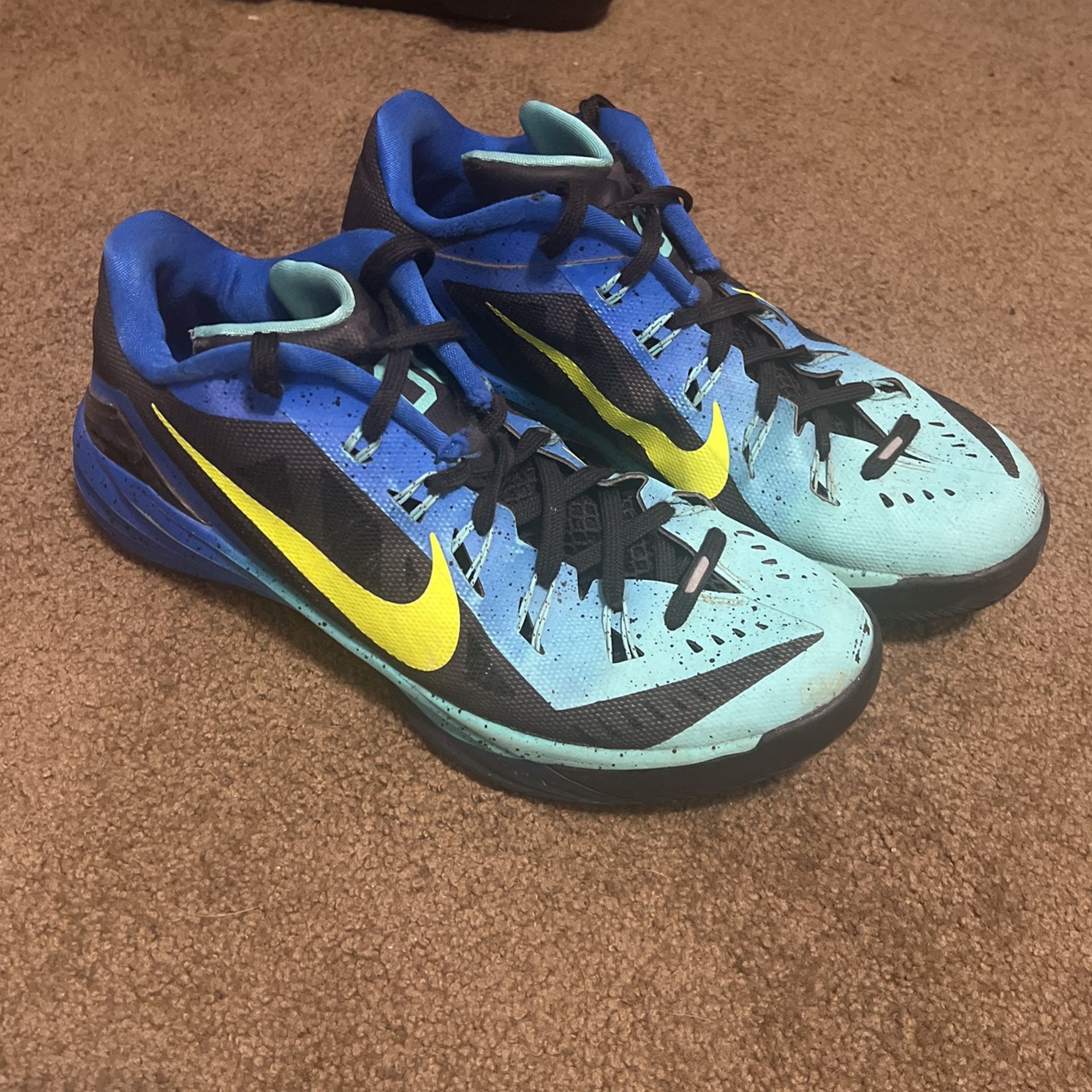 Nike basketball shoes
