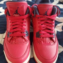 Jordan 4 Fiba's 