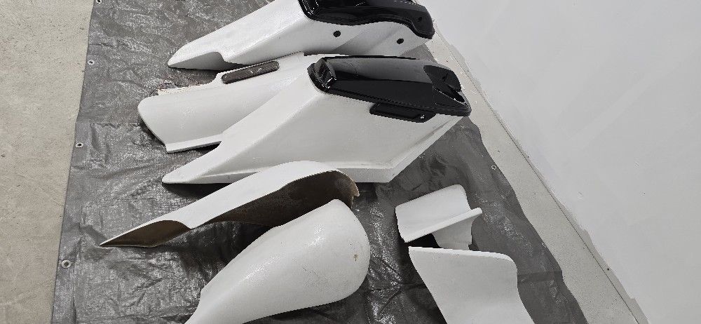 Harley-Davidson Stretched Saddlebags & Fairing  