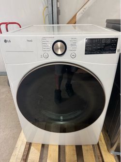 LG 7.4 cu ft Smart Steam Electric Dryer — $1,199 Retail, Like New