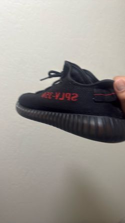 Adidas Yeezy Boost 350 V2 Bred