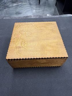 Antique Pyrography Wood Hankie Box – Early 1900s Carved Cherry Design