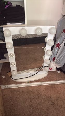Impression Vanity Mirror
