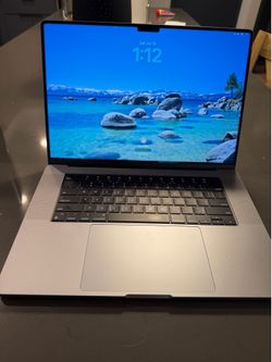 MacBook Pro 16 inch, 16gb of memory 1tb SSD