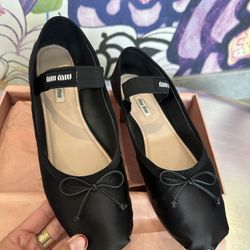 Miu Miu Black Ballerina Flats In Satin Size EUR 40 US 9.5 Pre-Owned 