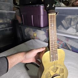 Republic Concert Ukelele 23.5"