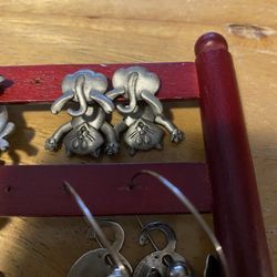 Upside Down RARE Vintage 1980 Signed JJ CAT Silver Tone EARRINGS 2-Part Jacket Post Dangle 