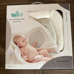Blooming Baby Bath 