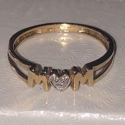 10k Gold Diamond MOM Ring 