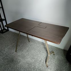 Folding Table