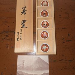 Fukagawa Seiji Round Ball Ijin Picture Chopstick Rest, set of 5.
