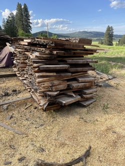 LOOK PLENTY OF WALNUT SLABS