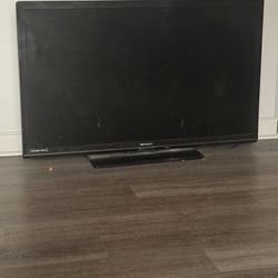 55” Emerson Tv