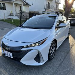 2022 Toyota Prius Prime