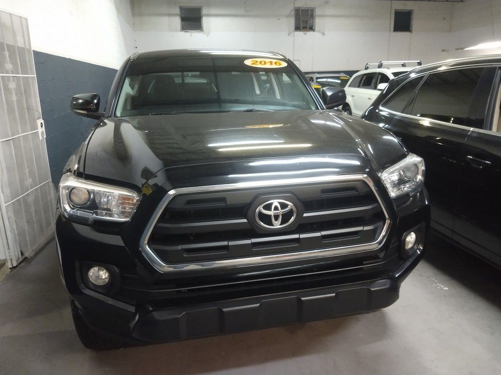 2016 Toyota Tacoma