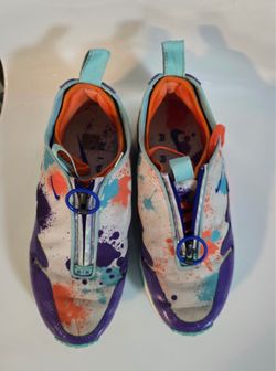 Nike Air Max Sunder Doernbecher Quin (Women's) size 6