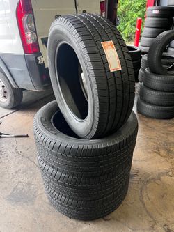 275/55R20 MICHELIN DEFENDER LTX full set