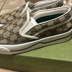 Gucci Slip On Sneakers Authentic Size 38