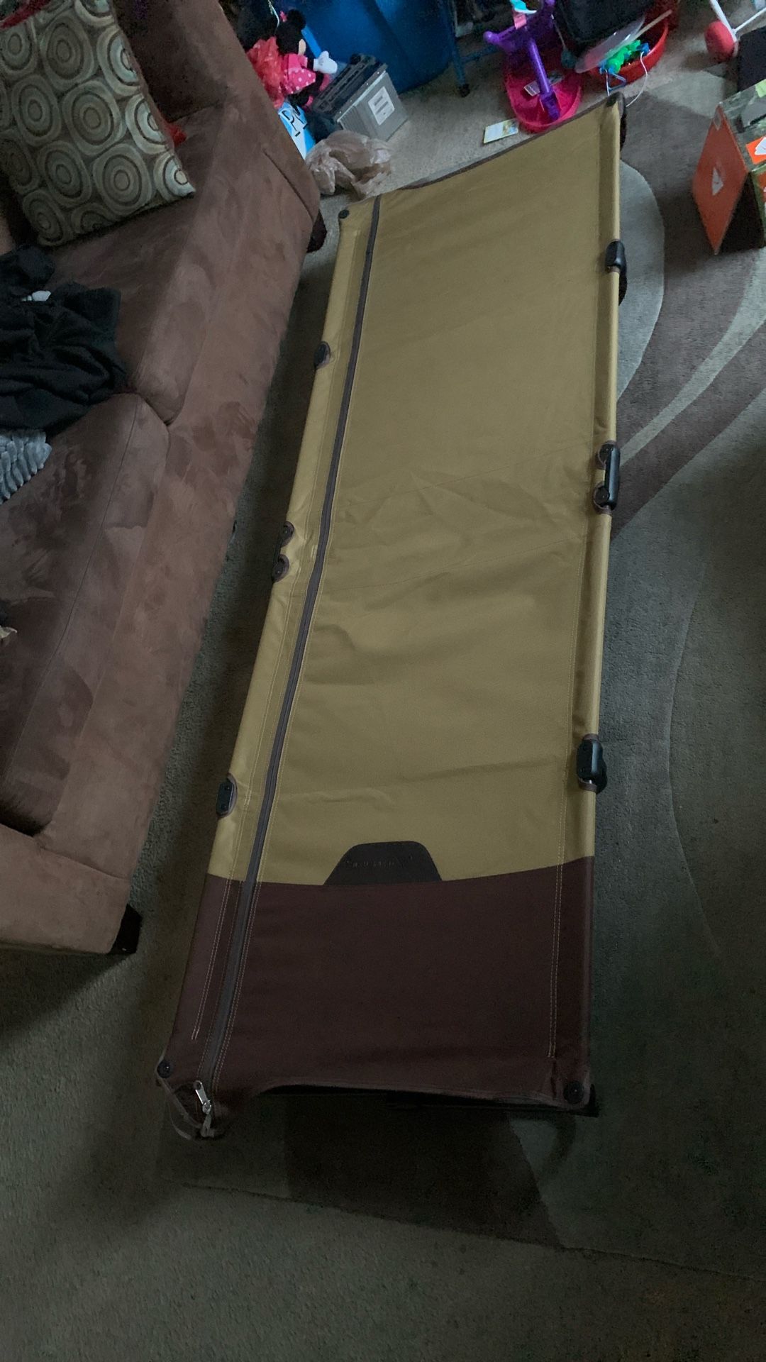 Zipper Cot 