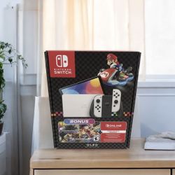 6352464 Nintendo switch oled Mario kart deluxe 8 bundle