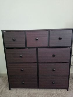 Medium size Dresser w/fabric woven drawers