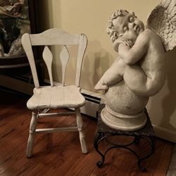 Vintage Farmhouse Children’s Chair