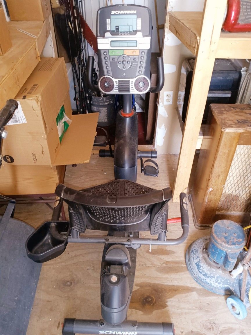 Treadmill/ Exercise Bike