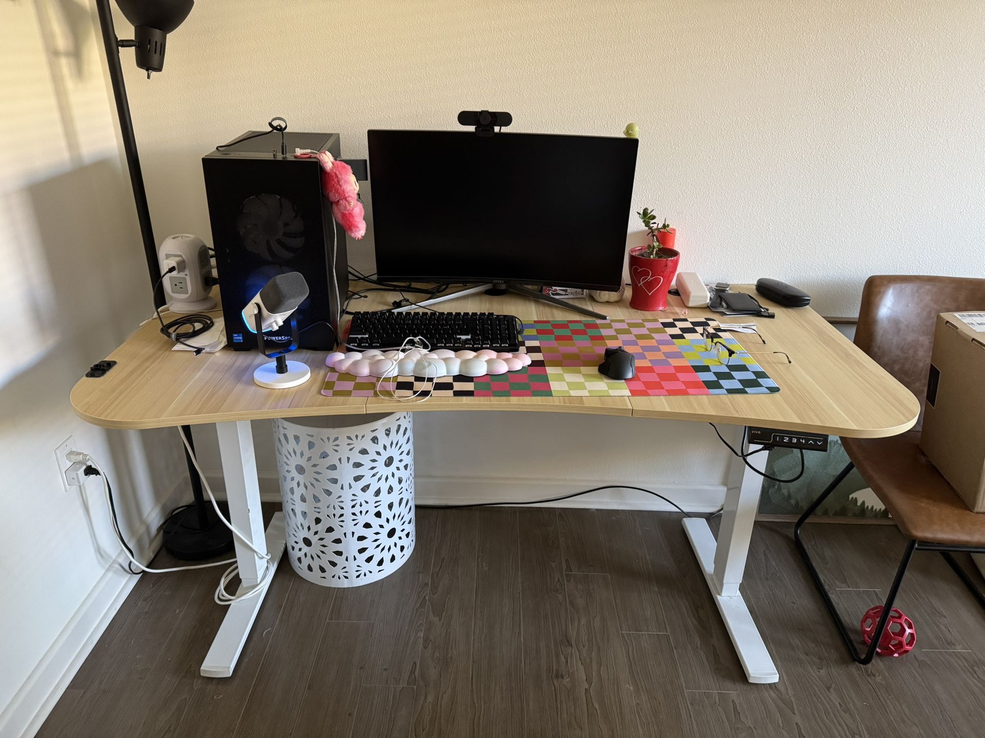 Electric Standing Desk