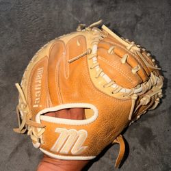 Used Marucci Catchers Mitt