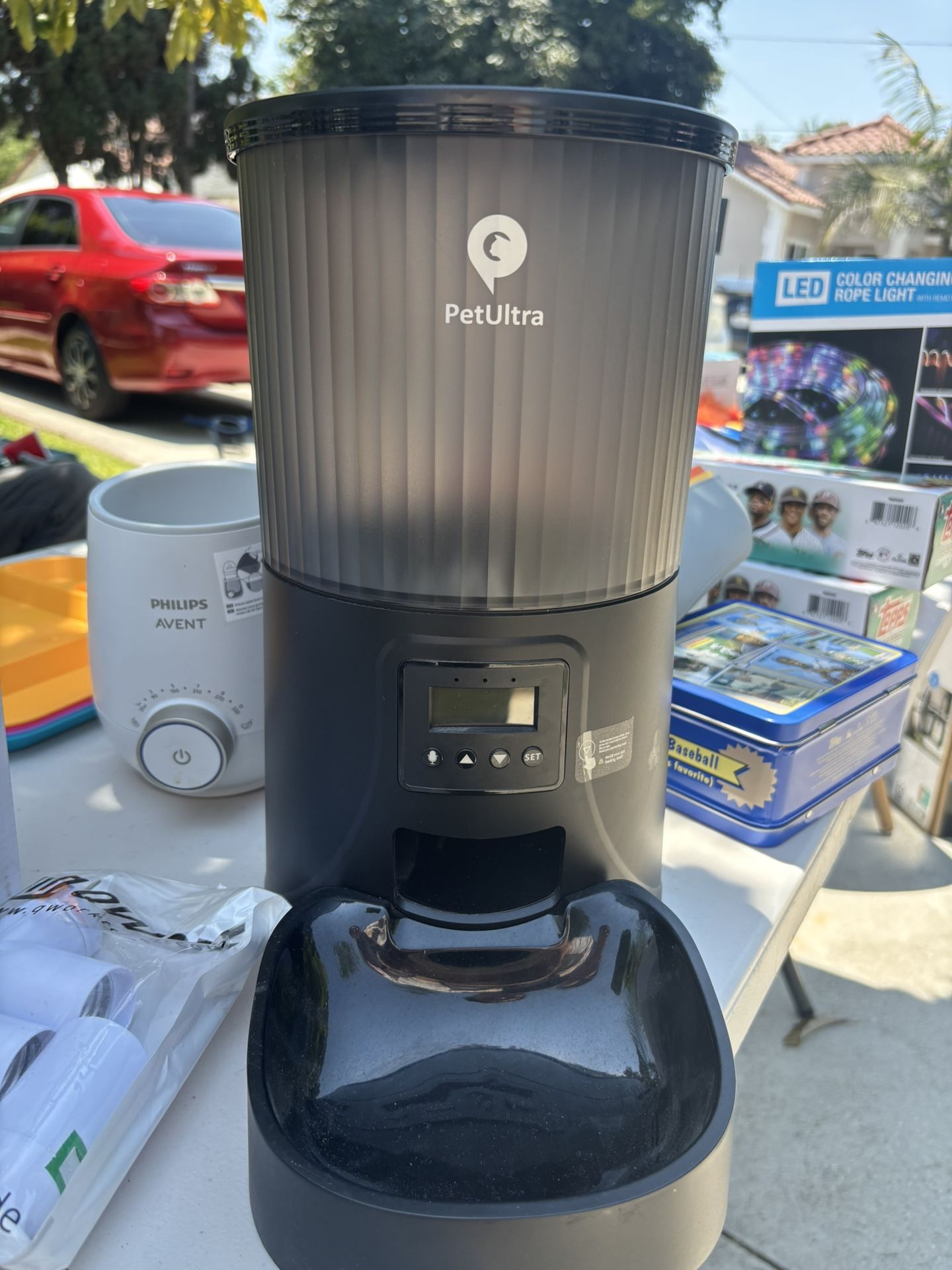 Electric Cat Food Dispenser