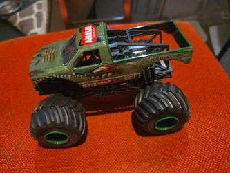 Hot Wheels Monster Jam XTERMIGATOR 1:24 Scale Diecast Monster Truck Rare 2015