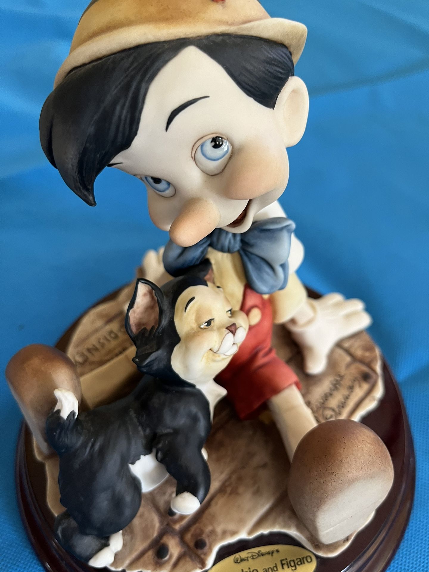 Walt Disney Giuseppe Armani Pinocchio & Figaro 0464C 