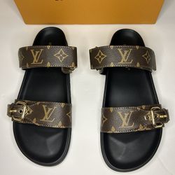 Louie Vuitton Sandals 