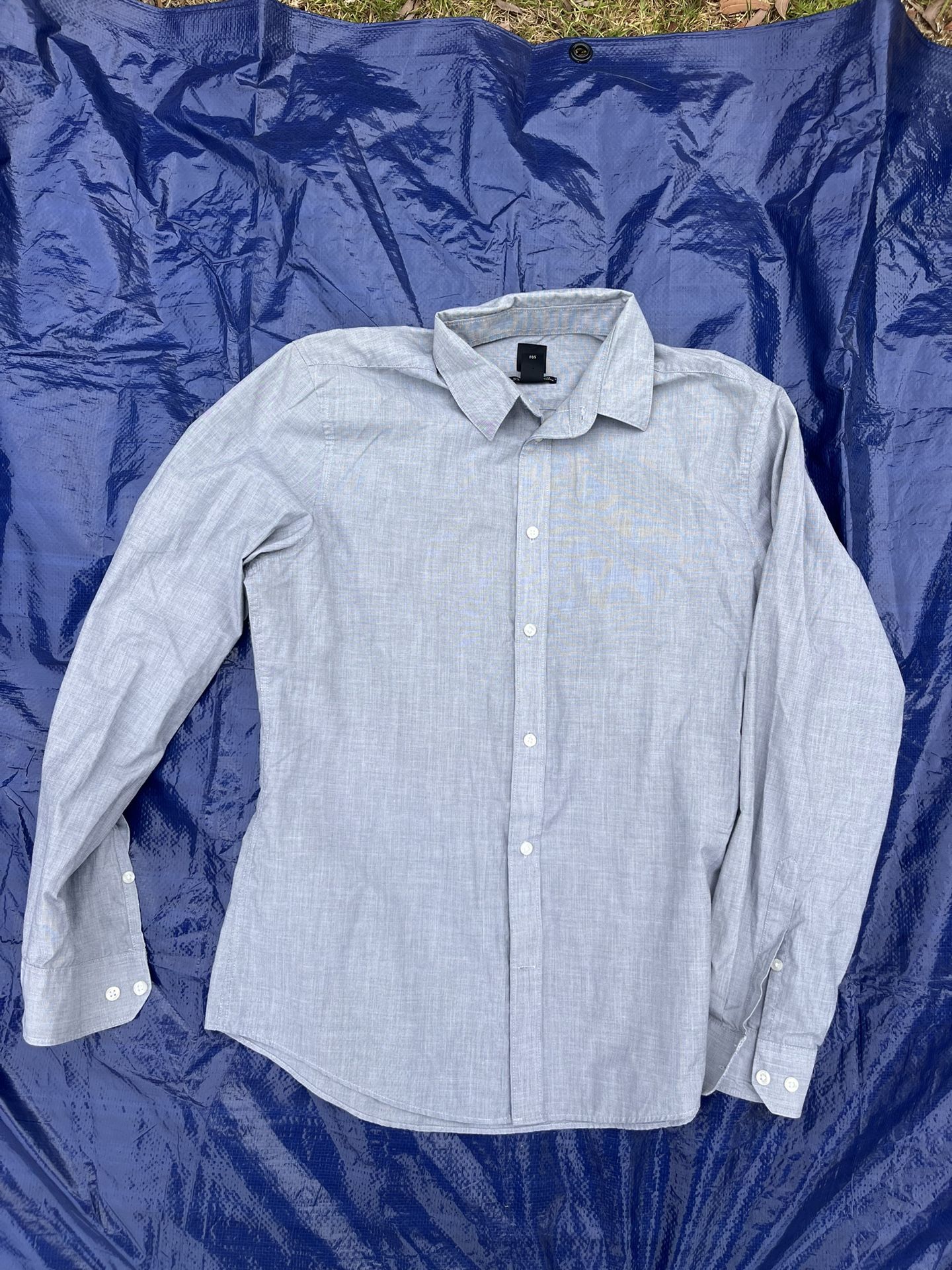 Lot Of 4 Mens Dress Shirts In Great Condition