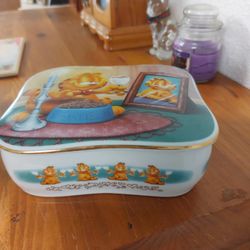 Garfield Jewlery Box