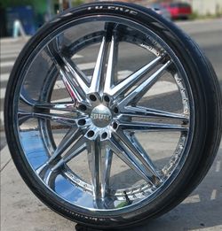 30" Hummer H2 DUB Chrome Wheels & Tires NEW Package with Off-Road Tires package Setof4