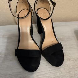 Black Block Scrappy Heels 