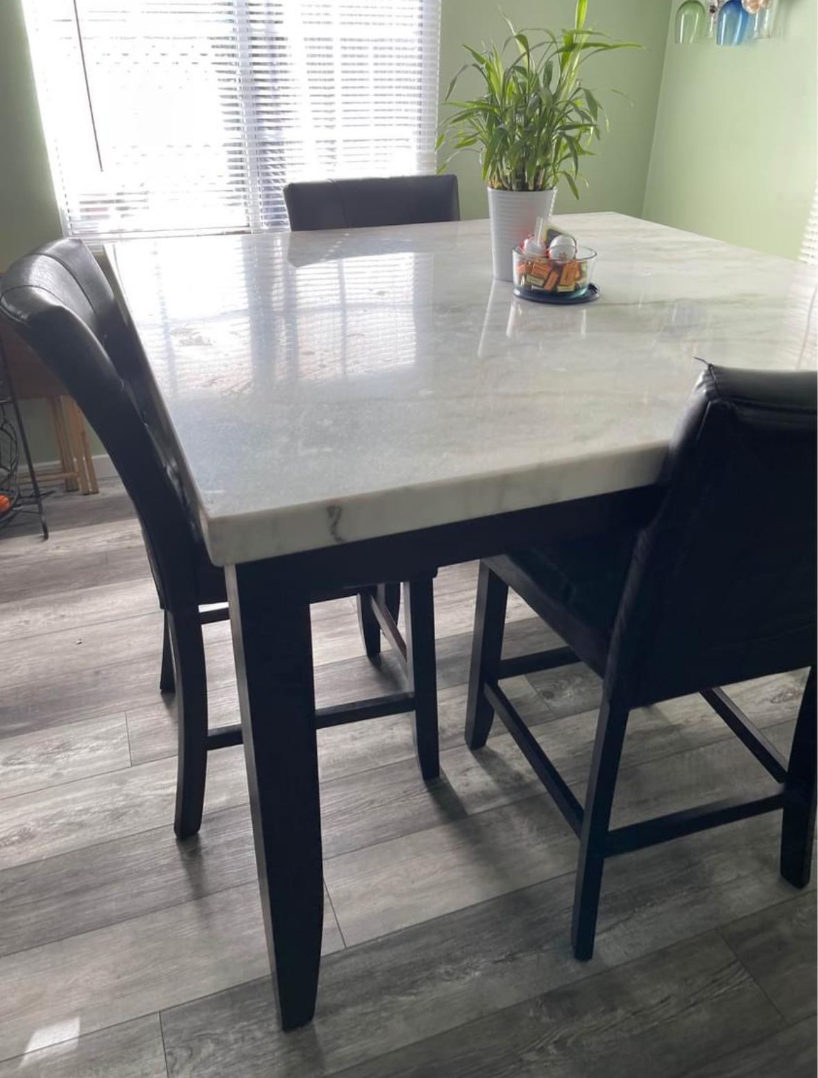 Marble Counter Dining Table w 4 chairs