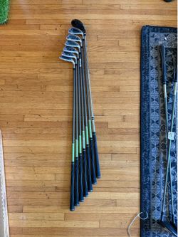 New Callaway Edge Iron set (6-SW) + Strata 5 Hybrid  / Reg Flex