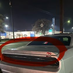 Challenger Rt wing